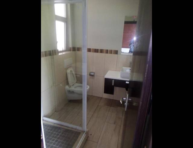 1 BEDROOM PROPERTY TO RENT IN NEWTOWN